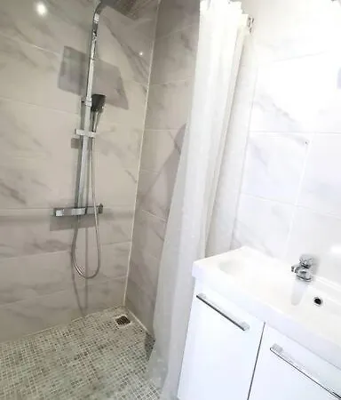 アパート Hypercentre 203 + Wifi +independant+toilette Cuisine Salle De Bain Privative